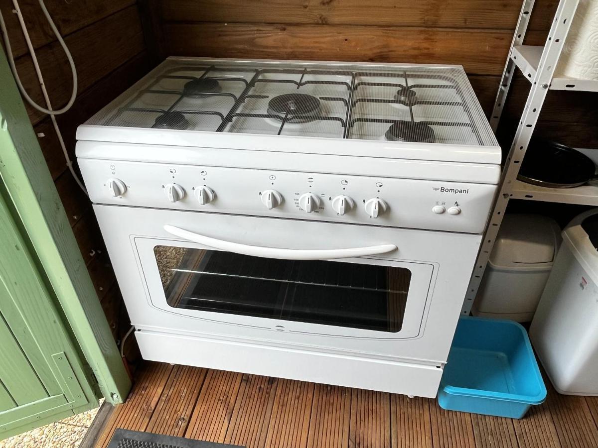 Bungalow Charmant A Cauterets Avec Vue Sur La Montagne Εξωτερικό φωτογραφία